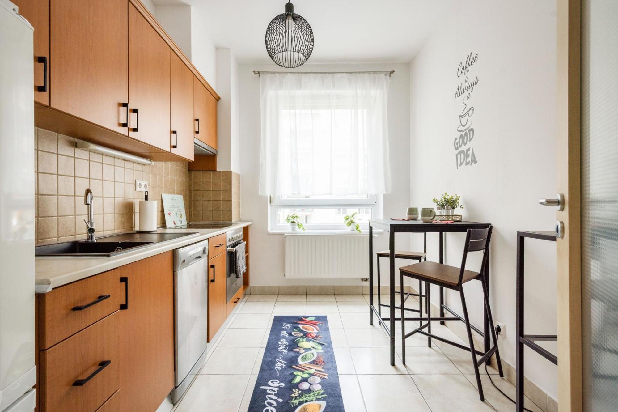 Modern Two-Bedroom Apartment With Free Parking Budapest Esterno foto