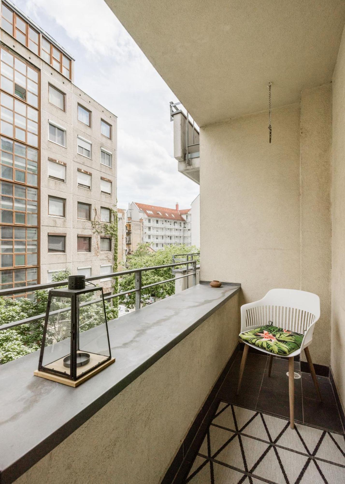 Modern Two-Bedroom Apartment With Free Parking Budapest Esterno foto